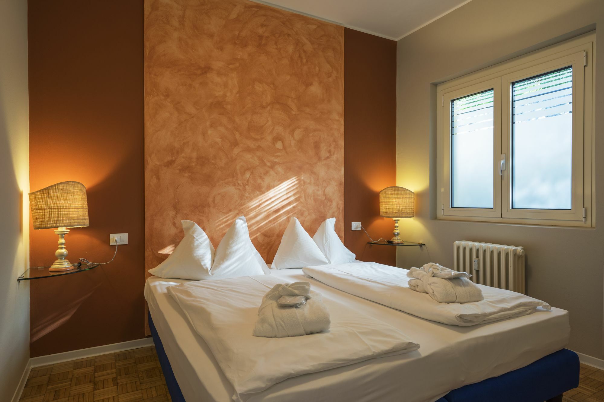 Dependence Del Parco Hotel Porlezza Luaran gambar
